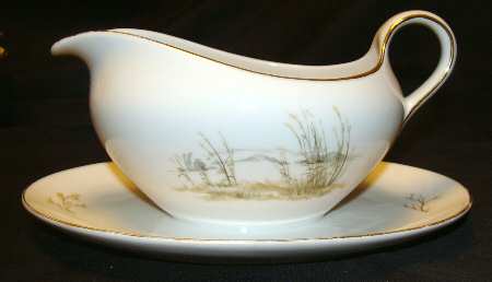 23500 Gravy Boat & Underplate/Relish