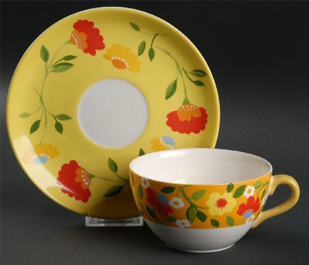 Buttercup Faire Flat Cup & Saucer Set