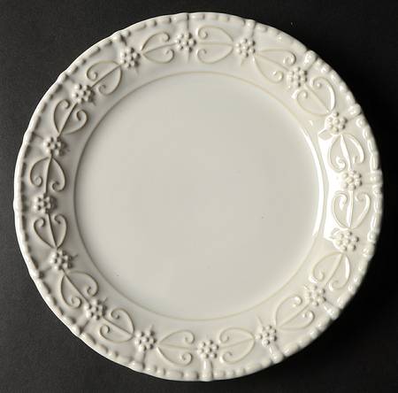 Historia Paper White Salad Plate