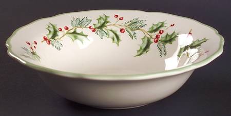 Holly Berry Coupe Soup Bowl