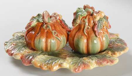 Harvest Figural Collection (3 Pc) Salt & Pepper Tray Set
