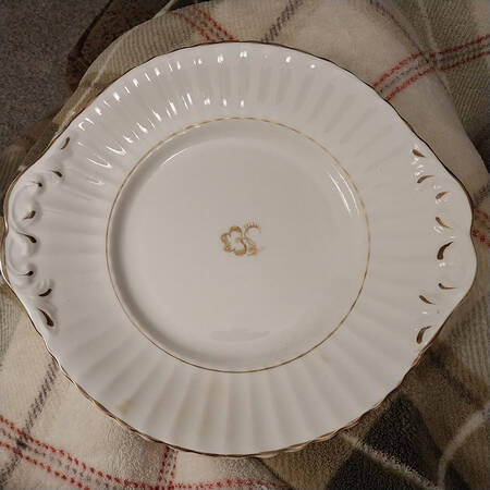 SAW15 Handled Cake Plate by Sampson Bridgwood