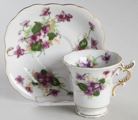 SAJ24 Footed Demitasse Cup & Saucer Set by Saji