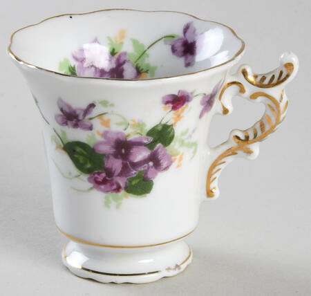 SAJ24 Footed Demitasse Cup by Saji