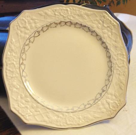 SLM377 Luncheon Plate