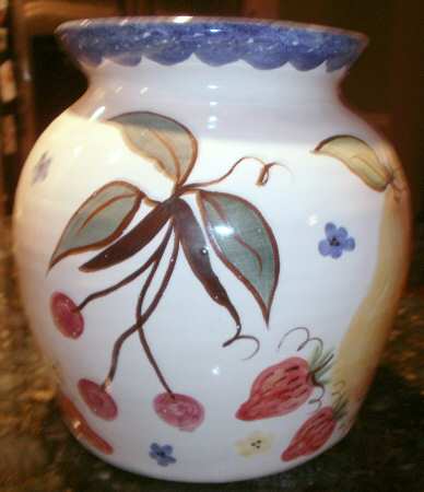 Fruit Sponge by Shard Pottery