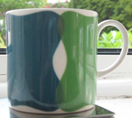 Harlequinade Flat Cup