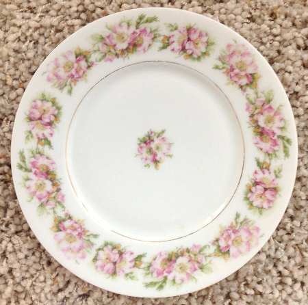 OHM197 Dinner Plate