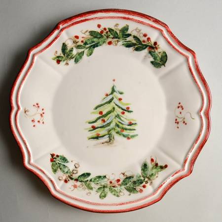 Holly and Pine (Holly Vine Border) by Sur La Table
