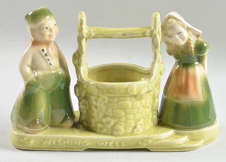 Planters Chartreuse Wishing Well Planter