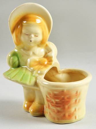 Planters Girl and Basket Planter No Gold Trim