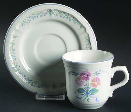 Flat Cup & Saucer Set