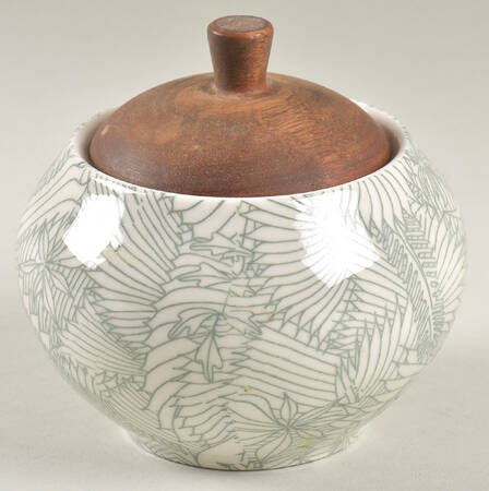 Sweet Grass Sugar Bowl & Lid