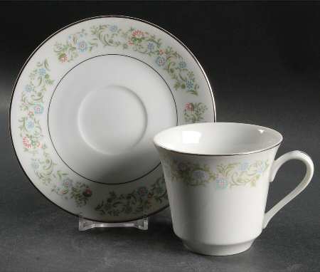 Georgia Flat Cup & Saucer Set
