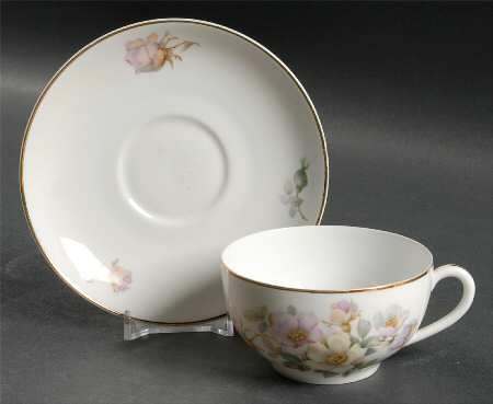 Orlando Flat Cup & Saucer Set