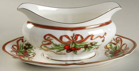 Gravy Boat & Underplate