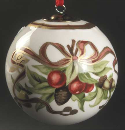 Tiffany Holiday (White Background, Japan) Ornament