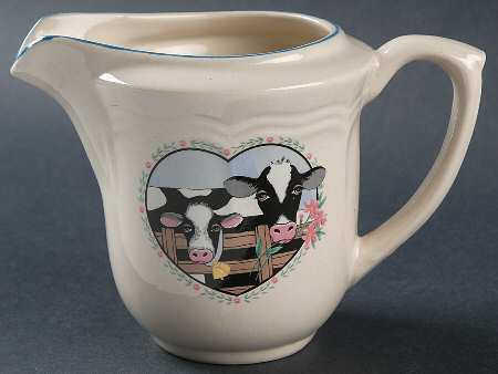 Buttercup Creamer