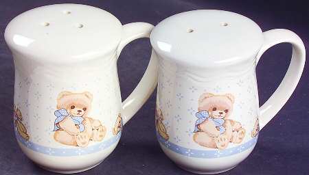 Country Bear Stove Top Salt & Pepper Set