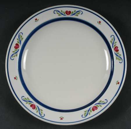 Folk Dance (Hearts & Scrolls) Salad Plate
