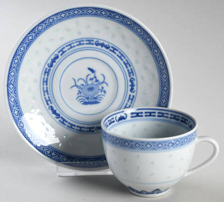 Rice Flower Flat Cup & Saucer Set