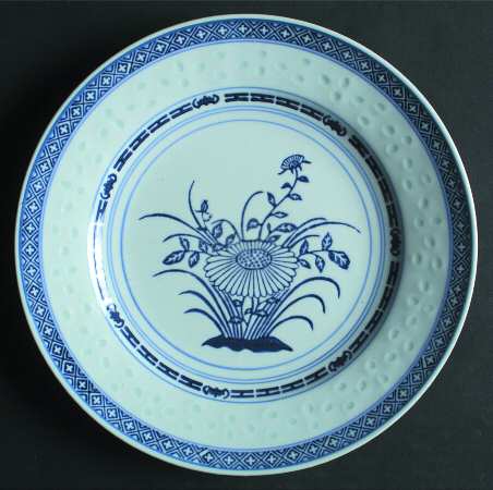 Rice Flower Dinner Plate by Tienshan