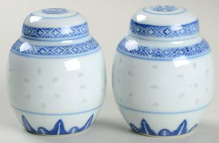 Rice Flower Salt & Pepper Set