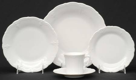 Baronesse White 40  Piece Estate Set