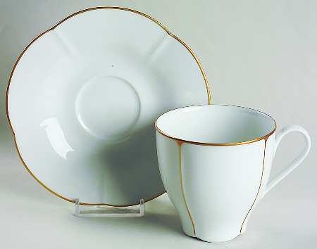 Flat Cup & Saucer Set