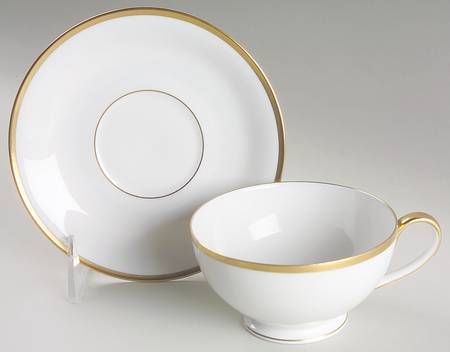 Colonial Footed Cup & Saucer Set