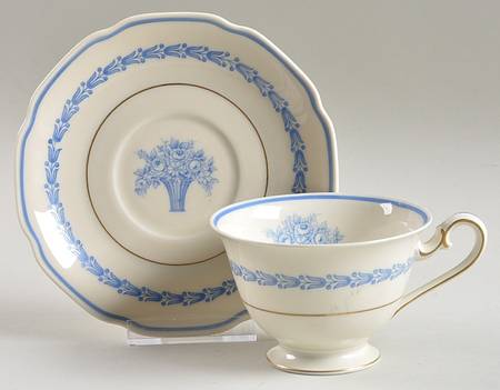 Footed Cup & Saucer Set