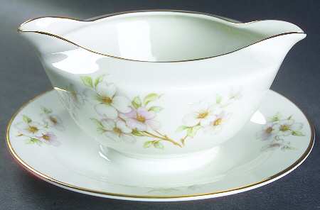 Dogwood Gravy Boat with Attached Underplate