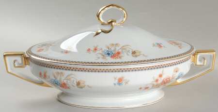 Essex Oval Covered Vegetable by Tirschenreuth