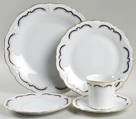 Gloriette 5 Piece Place Setting