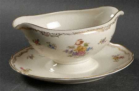 The Newton Gravy Boat with Attached Underplate by Tirschenreuth