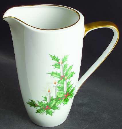 Noel 32 Oz Pitcher