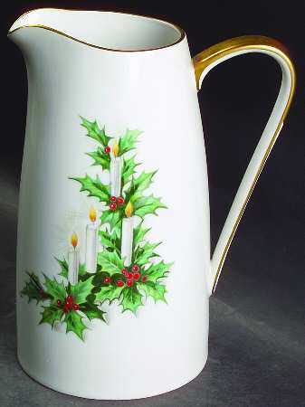 Noel 32 Oz Pitcher
