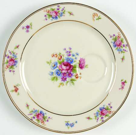 Queen's Rose Smooth #4416 Snack Plate