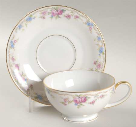 Footed Cup & Saucer Set