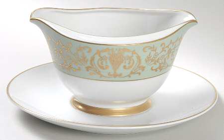 Coronation Green Gravy Boat with Attached Underplate