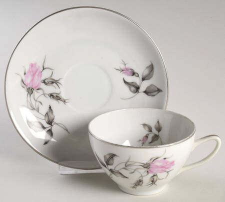 Flat Cup & Saucer Set