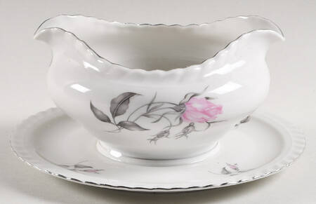 Roxanne Gravy Boat with Attached Underplate