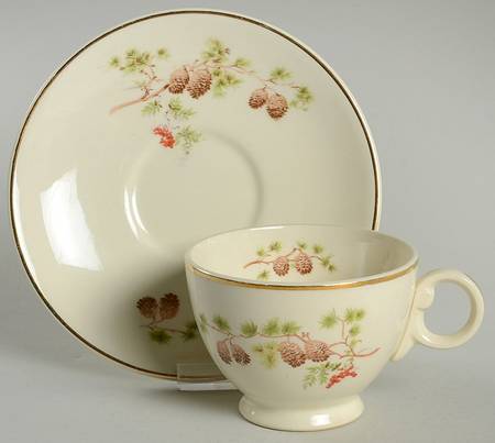 1649 Footed Cup & Saucer Set