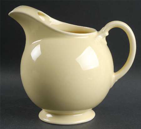 Luray Pastels Persian Cream Yellow 78 Oz Jug