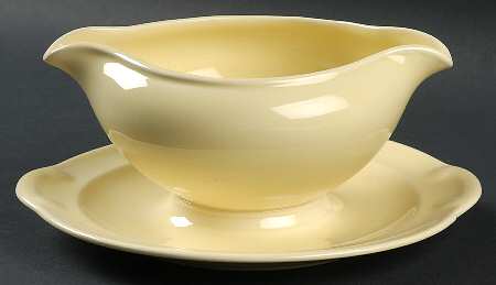 Luray Pastels Persian Cream Yellow Gravy Boat with Attached Underplate