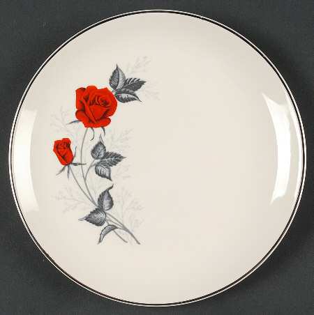 Moulin Rouge (Versatile Shape) Bread & Butter Plate