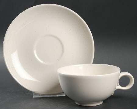 Pebbleford White Flat Cup & Saucer Set