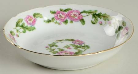 Gloria Fruit/Dessert (Sauce) Bowl by TTK (Japan)