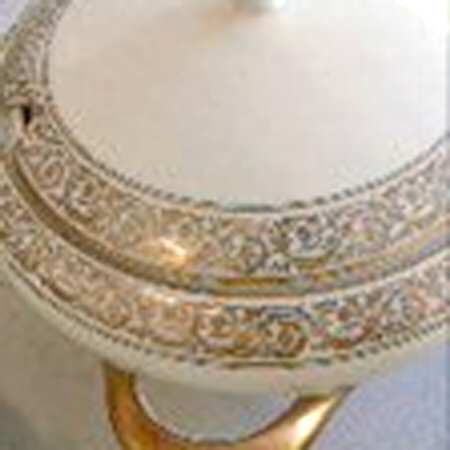 3037 Tureen &  Lid