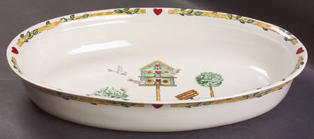 Birdhouse 12'' Oval Baker